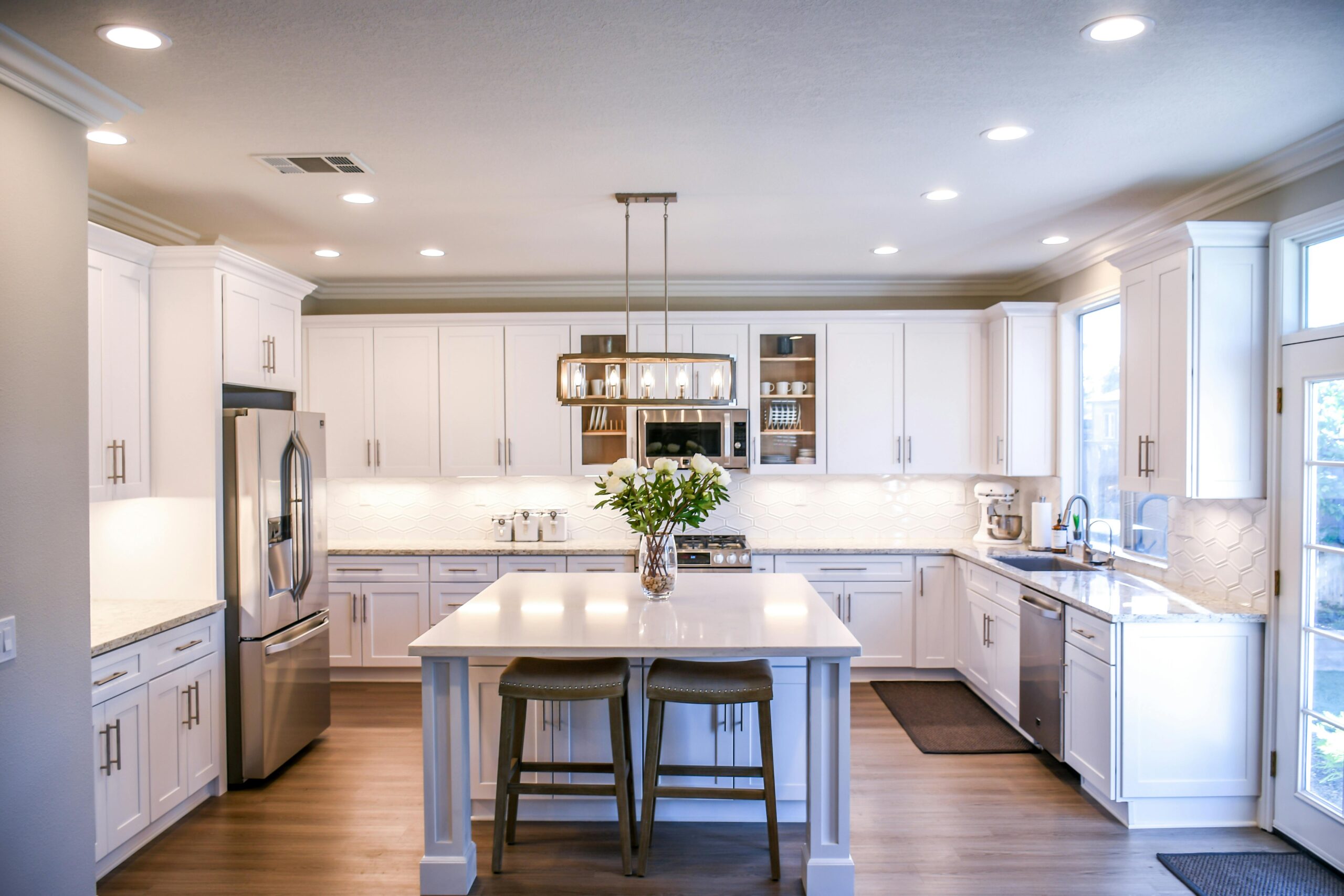 remodeling contractors - kitchen remodeling