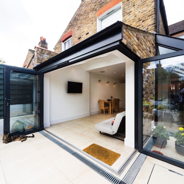construction company - home extension