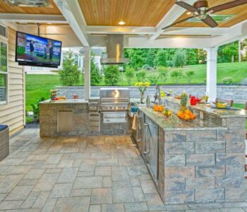 construction company - outdoor kitchen